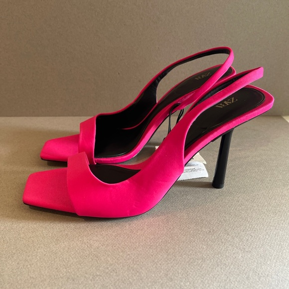 ZARA HIGH HEEL FABRIC SANDALS NWT - Picture 1 of 16